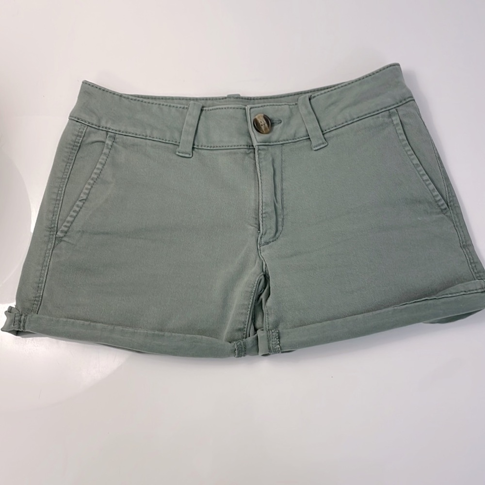 American eagle super stretch shorts